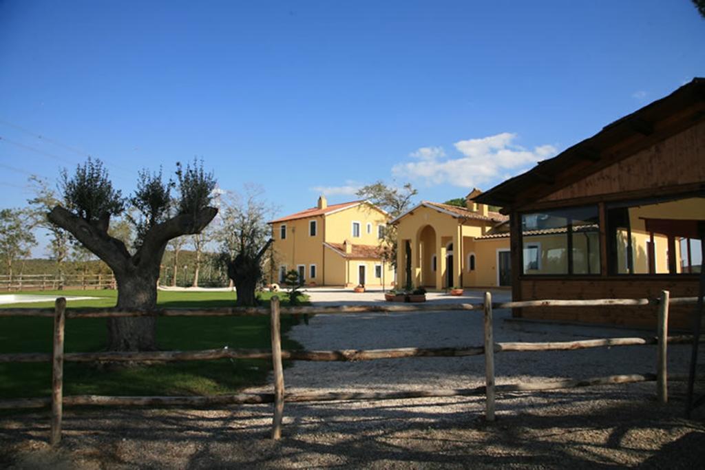 Agriturismo Toscanella Montebello Zewnętrze zdjęcie