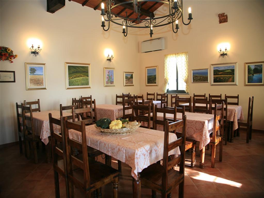 Agriturismo Toscanella Montebello Zewnętrze zdjęcie